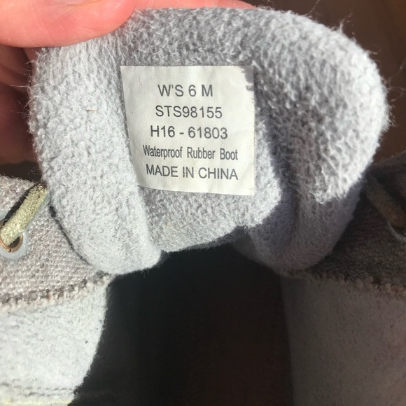 Sperry Top-Sider Boots Gray Waterproof Rubber Saltwater Short Rain womens size 6 - Picture 12 of 12